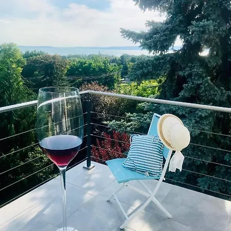 Mirador Balaton Panorama & Jacuzzi Villa Balatonakarattya