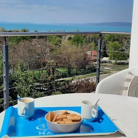 Mirador Balaton Panorama & Jacuzzi *