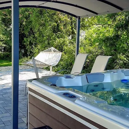 ヴィラ Mirador Balaton Design