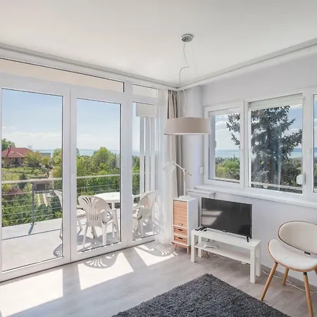 Mirador Balaton Panorama & Jacuzzi *