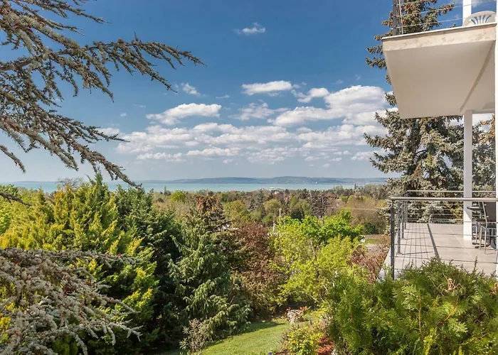 וילה Mirador Balaton Design *